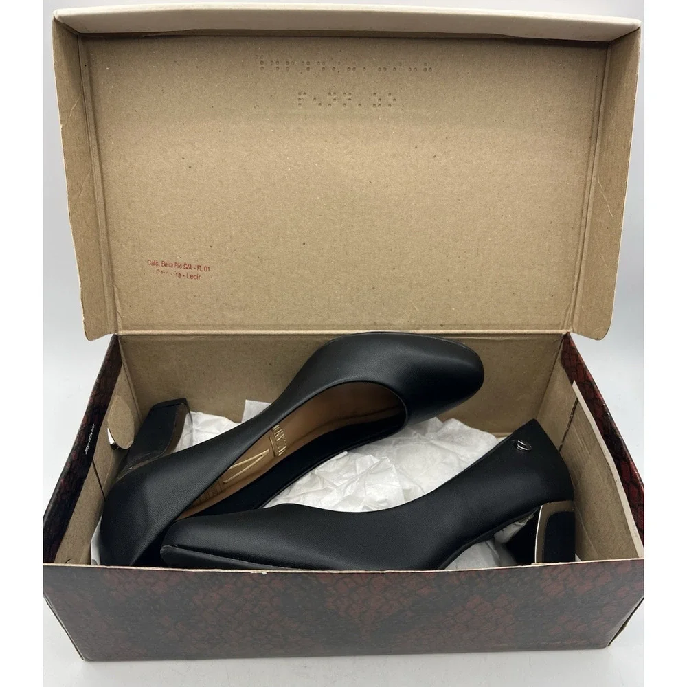 Vizzano Black Block Heel Pumps Womens Size 7.5 EU 38 Closed Toe w Box